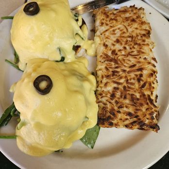 Coffee Pub - California Egg Benedict - Breakfast & Brunch Near Me - Las Vegas, Nevada Coffee Pub - California Egg Benedict - Breakfast & Brunch Near Me - Las Vegas, Nevada