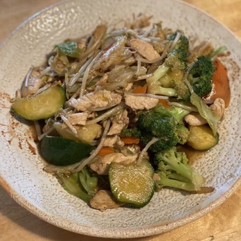 Khun Dang Thai Restaurant - Mixed Vegetables with pork. placed in one of our dishes at home for presentation. - Thai Near Me - Chatsworth, California Khun Dang Thai Restaurant - Mixed Vegetables with pork. placed in one of our dishes at home for presentation. - Thai Near Me - Chatsworth, California