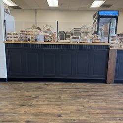 The Rustic Oven - Customer service area - bakery items