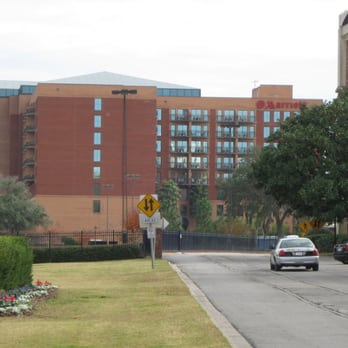 Marriott Savannah Riverfront - Hotels Near Me - Savannah, Georgia Marriott Savannah Riverfront - Hotels Near Me - Savannah, Georgia