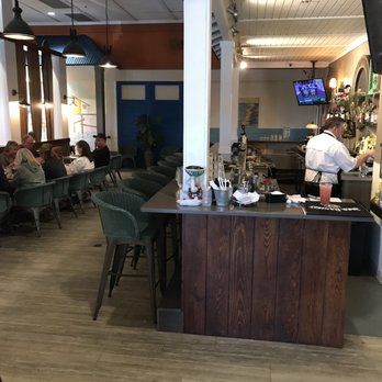 Pier House - Bar Area - Bars Near Me - Orange Beach, Alabama Pier House - Bar Area - Bars Near Me - Orange Beach, Alabama