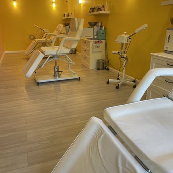 Clean Your Dirty Face - Skin Care Near Me - Tampa, Florida