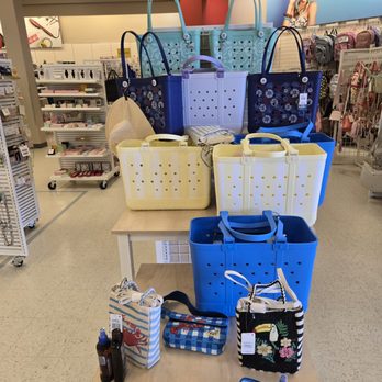 Bealls - Department Stores Near Me - Sealy, Texas Bealls - Department Stores Near Me - Sealy, Texas