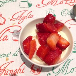 La Pentola Magica - Mascaropne con fresas