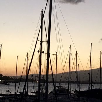 Restaurant 604 - Another beautiful sunset! - Breakfast & Brunch Near Me - Honolulu, Hawaii