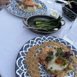 Salmon with crab, Steamed Asparagus and sea bass with lobster risotto