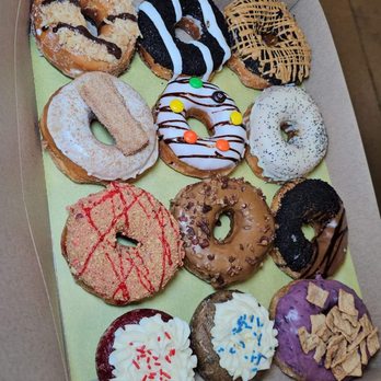Glaze Doughnuts - Donuts Near Me - Las Vegas, Nevada