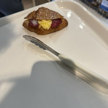 Paris Baguette - Coffee & Tea Near Me - Irvine, California Paris Baguette - Coffee & Tea Near Me - Irvine, California
