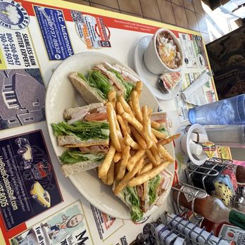 Pegah's Kitchen - Club Sandwich, Cup of Chili - American Near Me - San Marcos, California