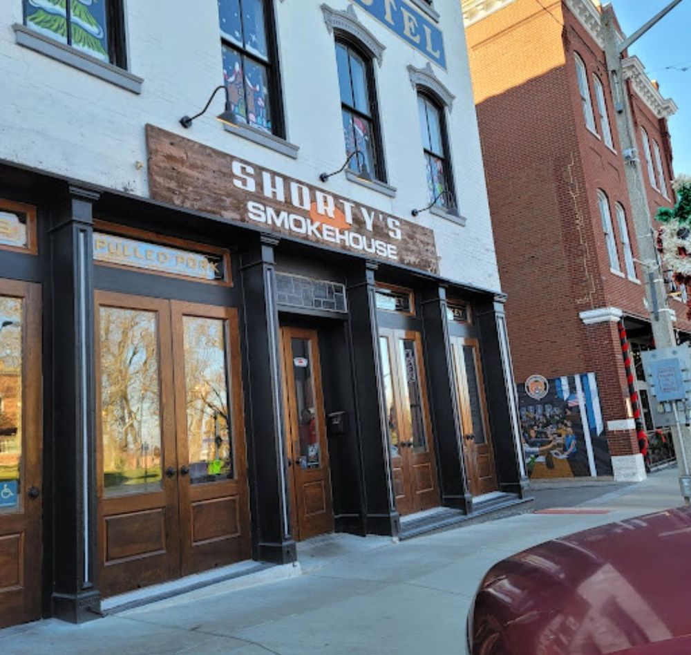 Shorty’s Smokehouse Logo