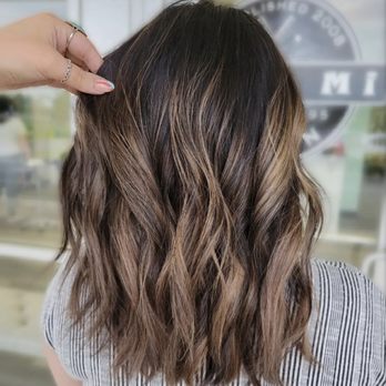 Bella Mi Salon - 2022 - Hair Salons Near Me - Chickamauga, Georgia