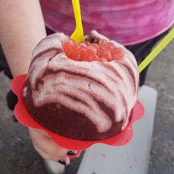Loco Ice - Grande, blackberry and boysenberry, snocapped, with boba - Shaved Ice Near Me - Lexington, Kentucky Loco Ice - Grande, blackberry and boysenberry, snocapped, with boba - Shaved Ice Near Me - Lexington, Kentucky
