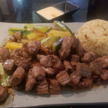 Kabuki Restaurant Downtown - Ribeye with fresh vegetables rice - Sushi Bars Near Me - Knoxville, Tennessee Kabuki Restaurant Downtown - Ribeye with fresh vegetables rice - Sushi Bars Near Me - Knoxville, Tennessee