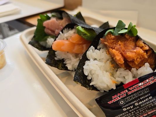 Zabon Ramen & Rolls by null
