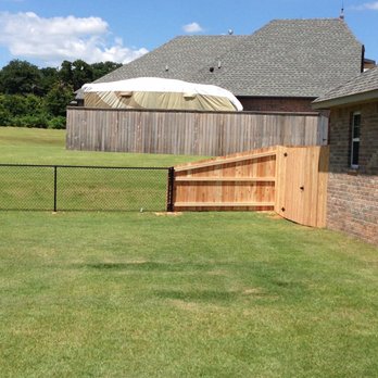 Mike Garza Fence - Fences & Gates Near Me