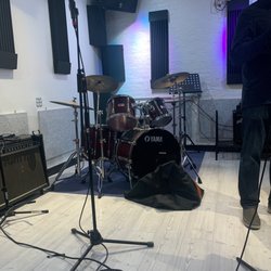 Bob Elliott's Music Makers - Studio