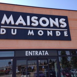 Maison Du Monde - Entrance