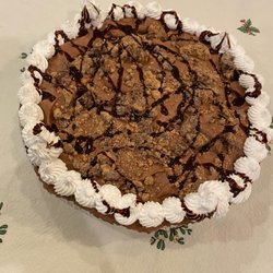 Sweet Babe's Creamery - Reese's Peanut Butter Cup and Chocolate Pie