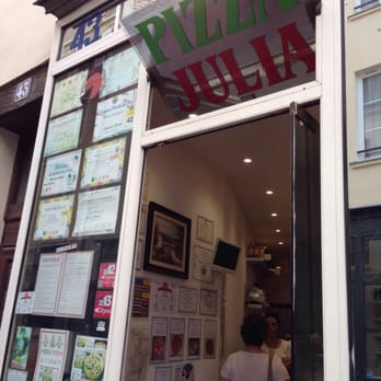 Pizza Julia - Pizza Near Me - Paris, 75