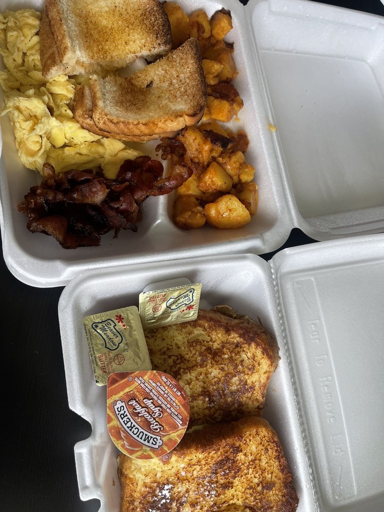 GINA’S RESTAURANT Updated July 2024 41 Photos & 63 Reviews 950