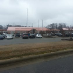 Dixon Road Elementary - Front of school