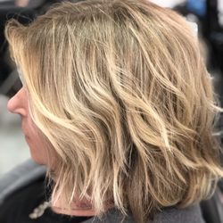 Salon La Vogue