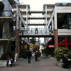 University Marketplace Shopping Mall