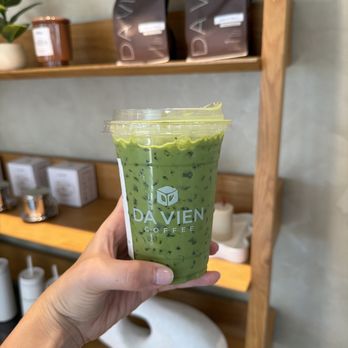 Da Vien Coffee - Iced Matcha Latte - Desserts Near Me - Cypress, California
