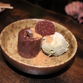 Kin Ramen - Matcha Lava Cake - Ramen Near Me - New York, New York Kin Ramen - Matcha Lava Cake - Ramen Near Me - New York, New York