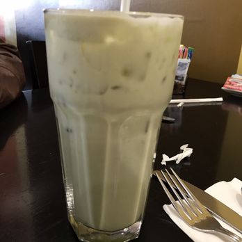Bea Bea's - Yum! Green tea latte - Coffee & Tea Near Me - Burbank, California Bea Bea's - Yum! Green tea latte - Coffee & Tea Near Me - Burbank, California