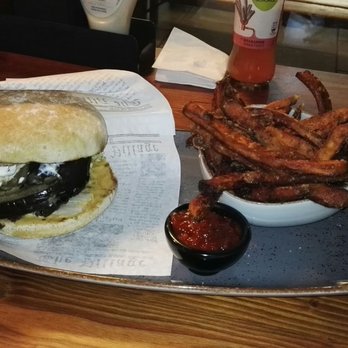 Gatsby Burger - Brooklyn Burger mit Grillgemüse - Burgers Near Me - Bremen, HB