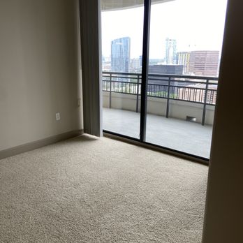 Camden Post Oak Apartments - Outside balcony - Apartments Near Me - Houston, Texas Camden Post Oak Apartments - Outside balcony - Apartments Near Me - Houston, Texas