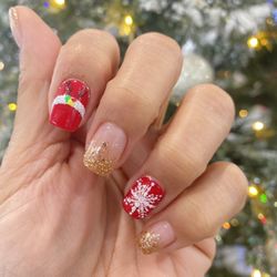 Lavish Nail Spa - Thank you Doan for beautiful nails