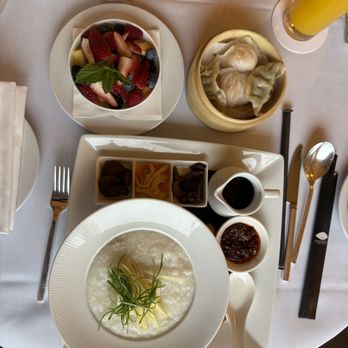Mandarin Oriental - Hotels Near Me - New York, New York