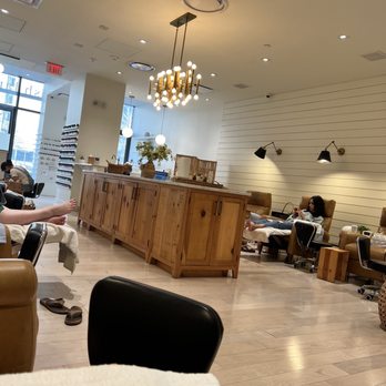 Varnish Lane Mt. Vernon Triangle - Interior - Nail Salons Near Me - Washington, DC, District of Columbia Varnish Lane Mt. Vernon Triangle - Interior - Nail Salons Near Me - Washington, DC, District of Columbia