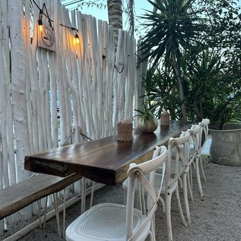 Burrito Amor - Bars Near Me - Tulum, ROO