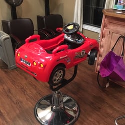 BombShell Beauity Salon