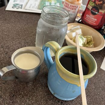 Another Broken Egg Cafe - Breakfast & Brunch Near Me - Burbank, California Another Broken Egg Cafe - Breakfast & Brunch Near Me - Burbank, California