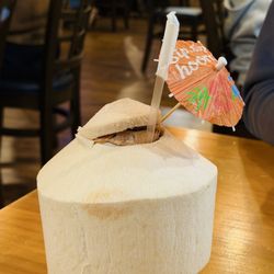 Pho 510 - Fresh young coconut (09/2026)
