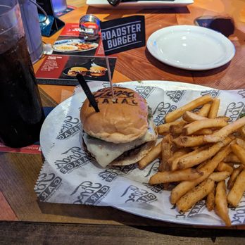 Ford's Garage Plano - Burgers Near Me - Plano, Texas
