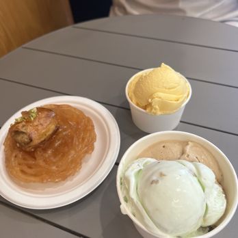Mashti Malone's - Ice Cream & Frozen Yogurt Near Me - Los Angeles, California