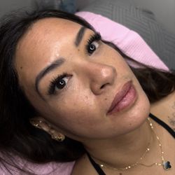 Glam Parlor Eyelash Extensions & Microblading - Hybrid set by Olivia