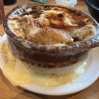 Dark Horse Restaurant - French Onion Soup Bowl - American Near Me - Findlay, Ohio