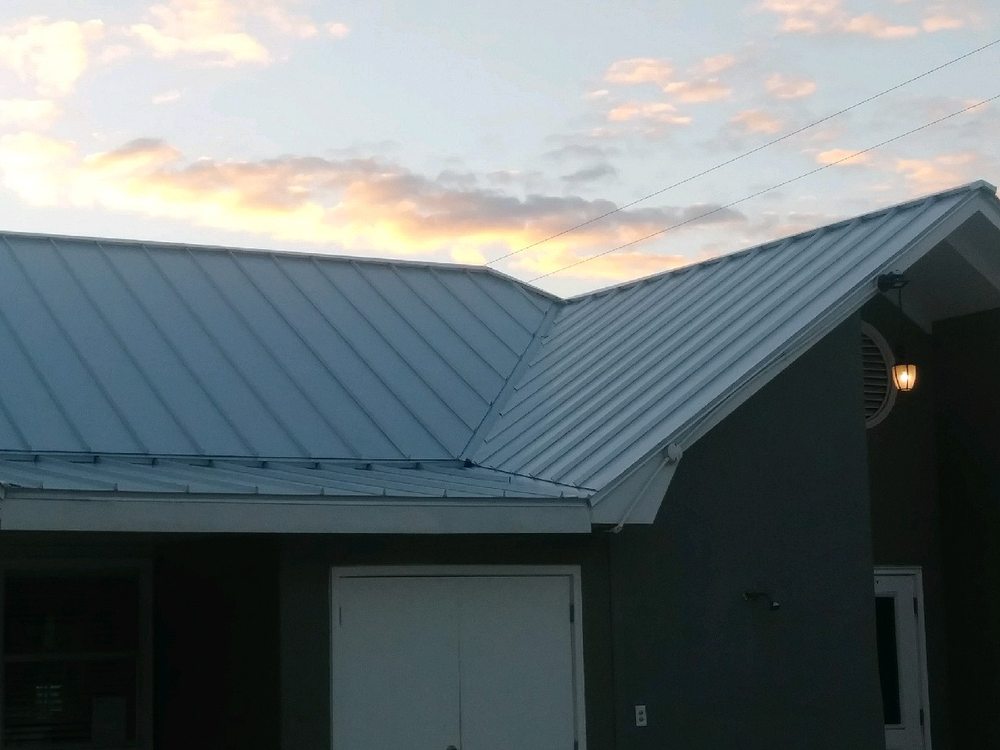 Slide of Top Notch Roofing & Exteriors