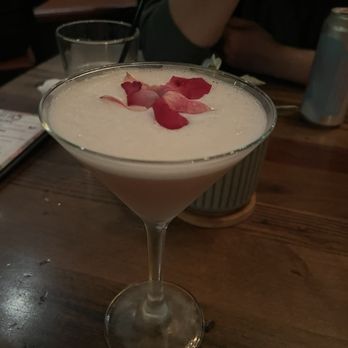 Tavern 5 - Moonlight Bloom - American Near Me - Pompton Plains, New Jersey