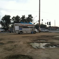 Tony's Taco Truck - Corner of road 196 and route 65!
