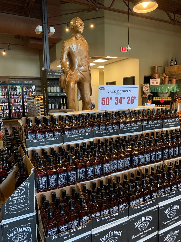 PROVIDENCE WINE & SPIRITS Updated July 2024 128 Photos & 44 Reviews