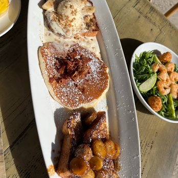 Feast and Fareway - Sampler - American Near Me - Coronado, California