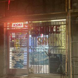 Funky Zone - Funky Smoke Shop