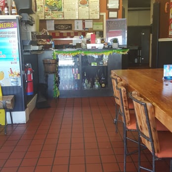 El Molcajete Mexican Restaurant - Mexican Near Me - Plainfield, Illinois